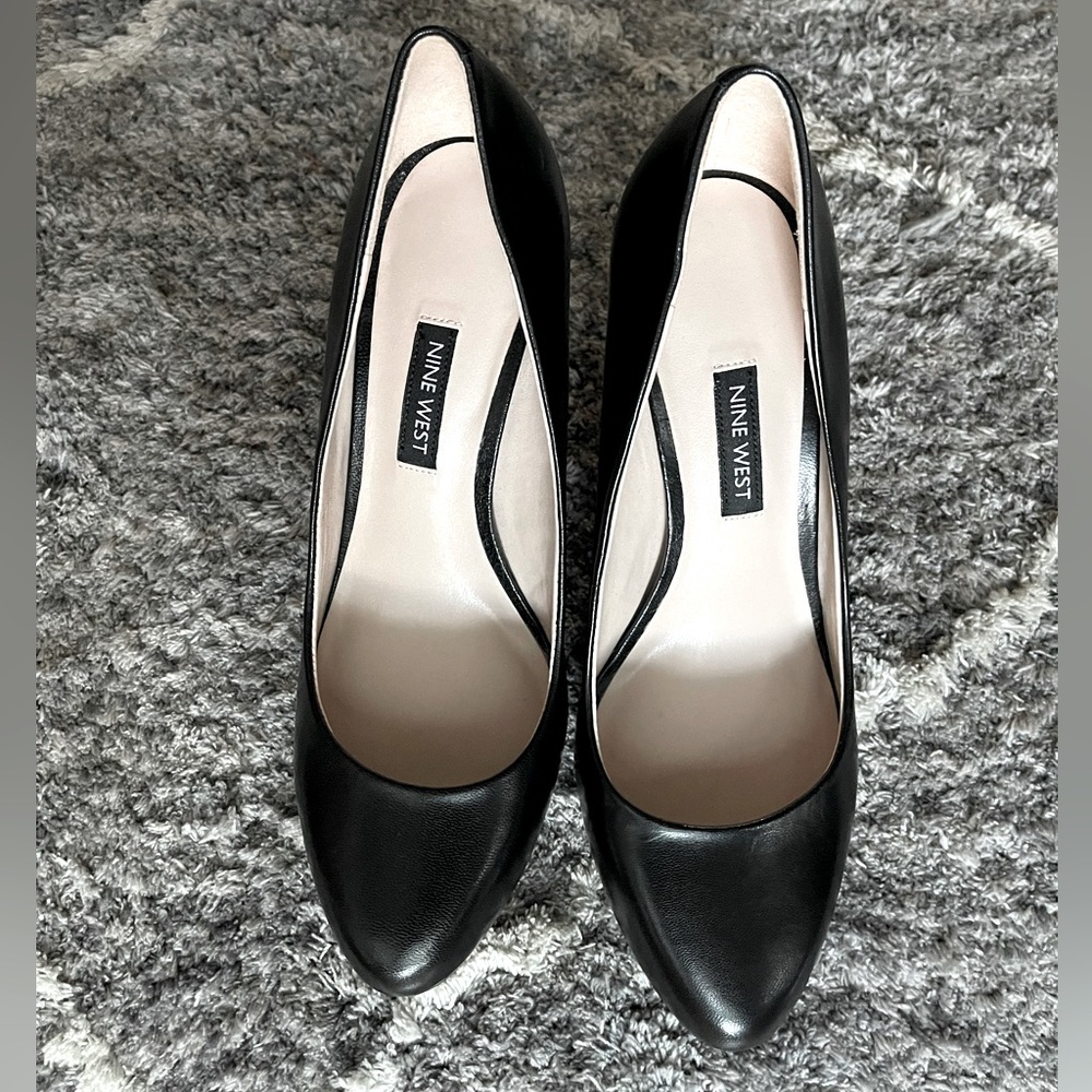 Nine West Wnrocha3 Pump Size 7 Like New